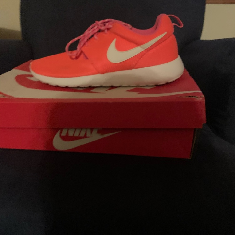 Nike RosheRun